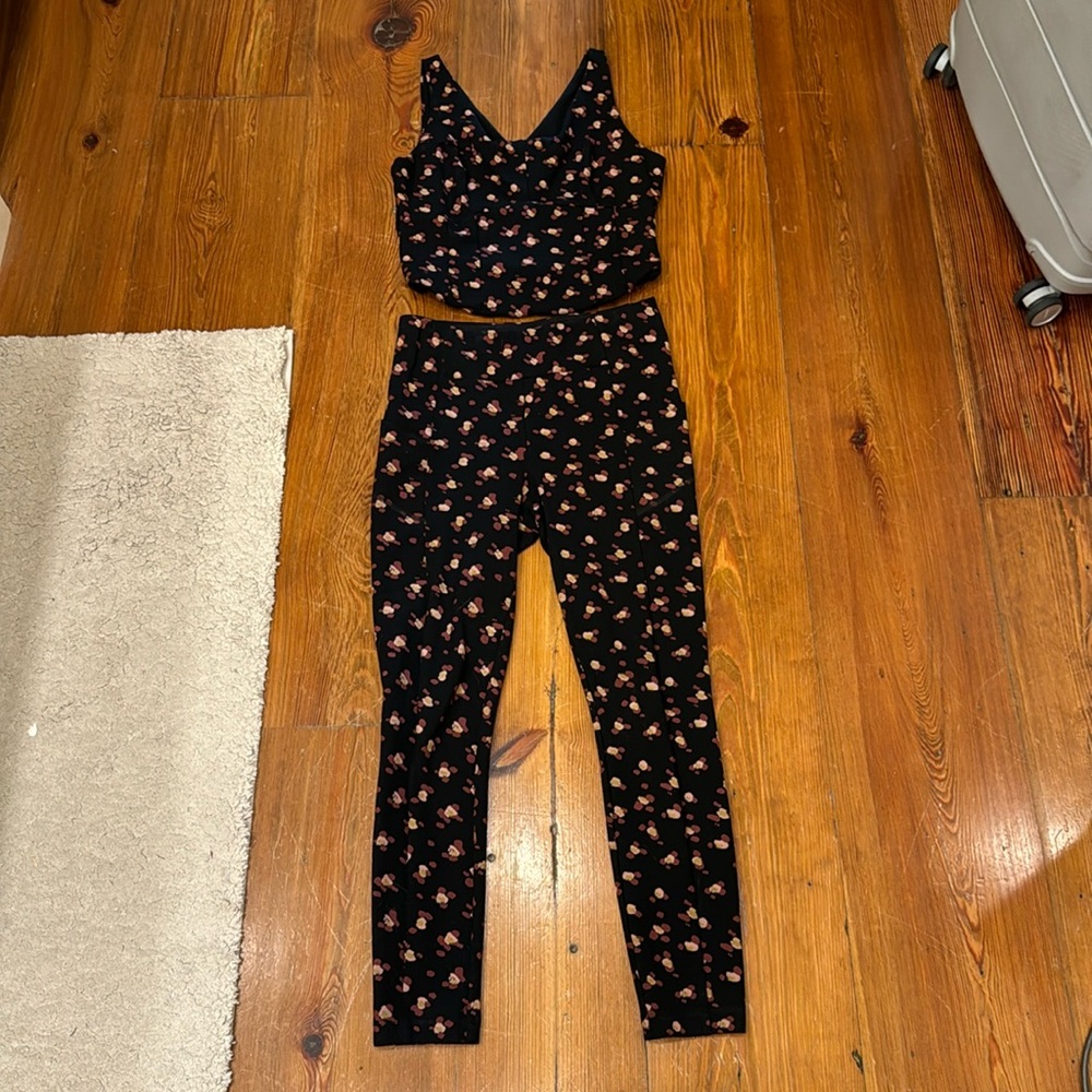 Cabi - Picture 2 of 8